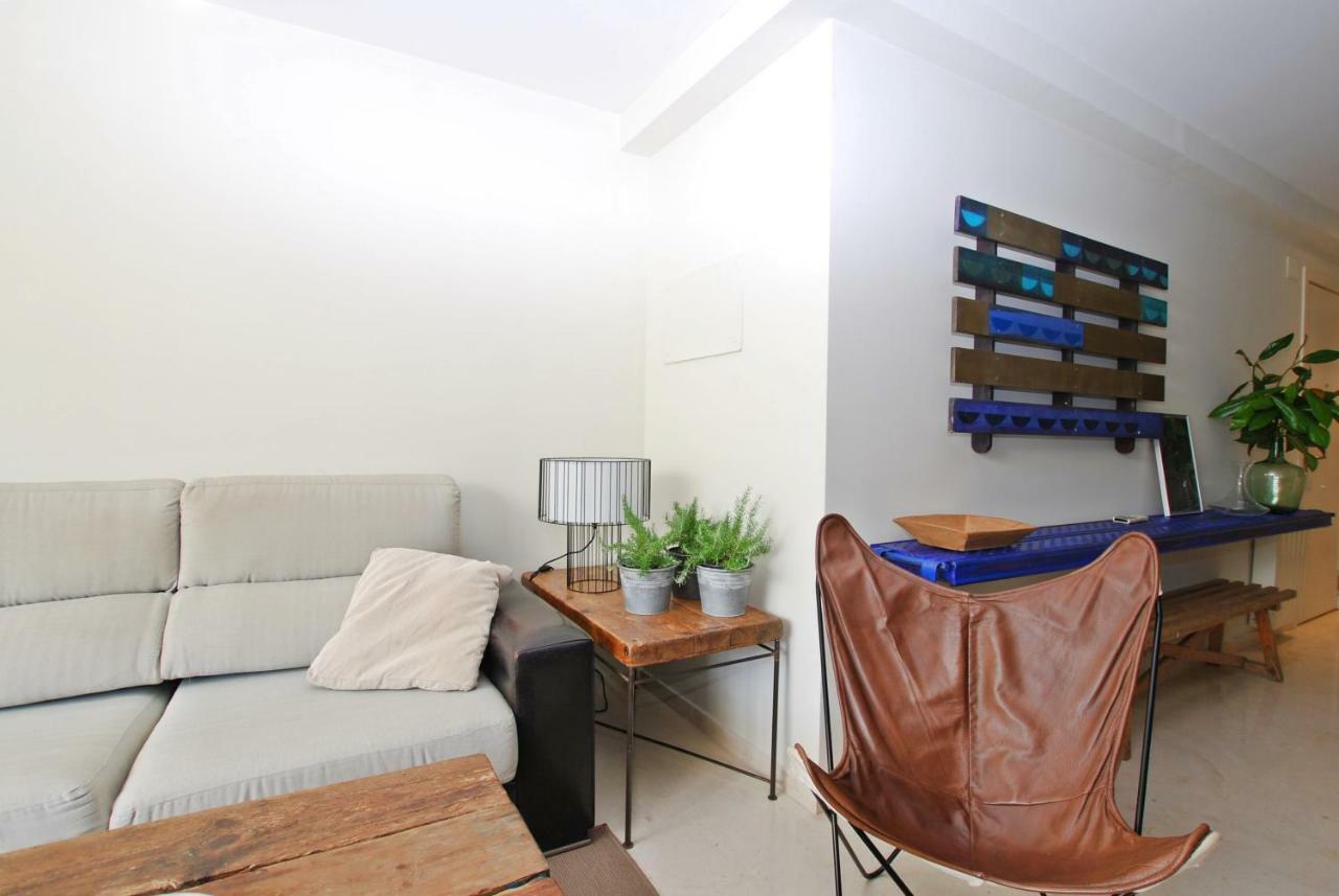 滨海比拉萨尔Blue Fridge Apartmen - Blue Fridge Apartmen - Ideal For Couples, Near Beach And Well Connected公寓 外观 照片